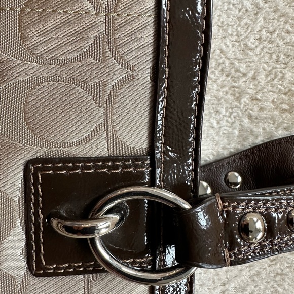 Coach Signature Satin handbag - Picture 5 of 14